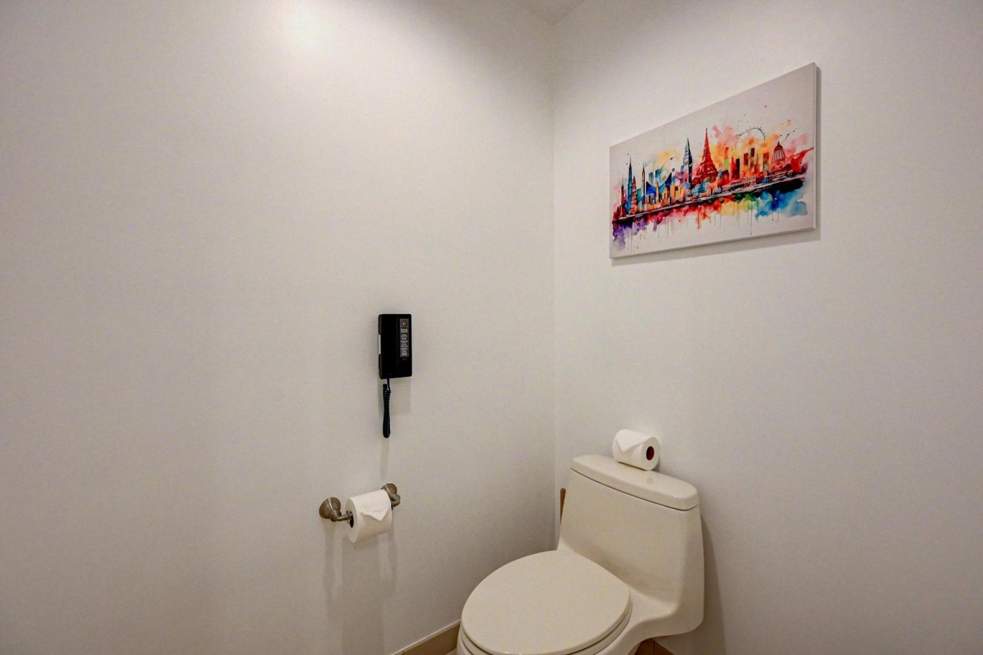 Lucky Gem Penthouse & Luxury At Signature Resort, 2816 Hotel