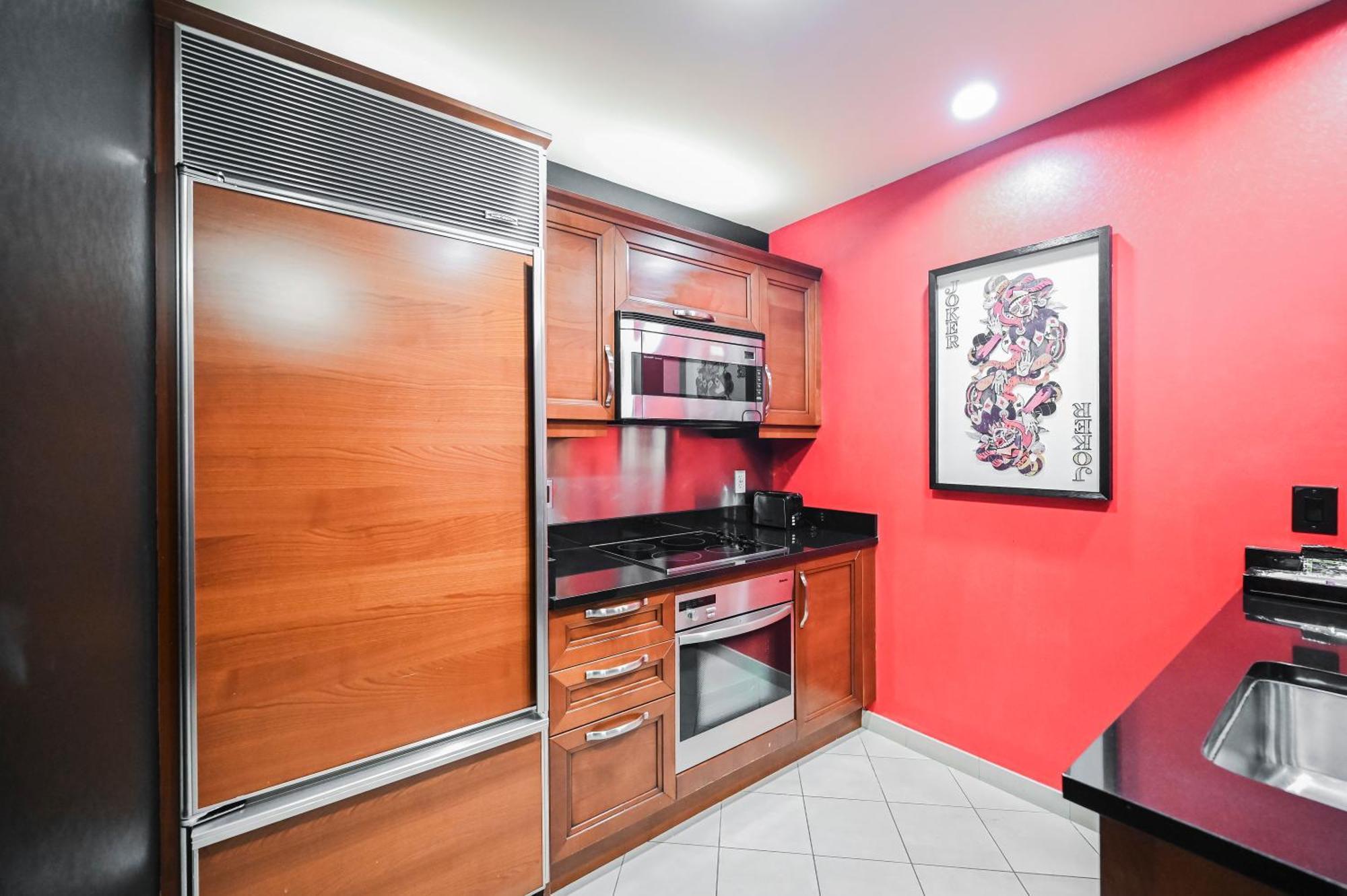 Signature By Owner Direct Aparthotel 2*