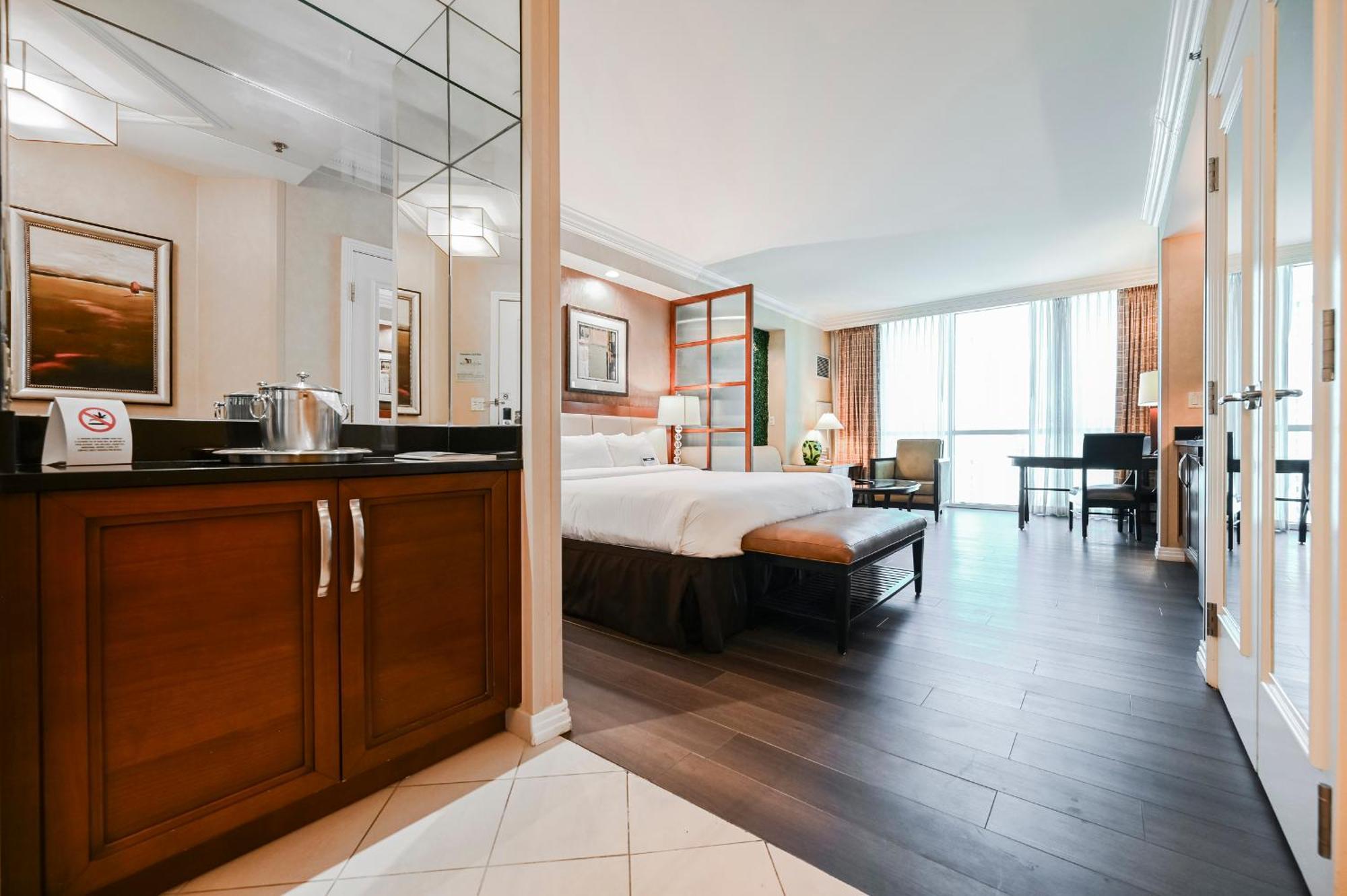 Signature By Owner Direct Aparthotel