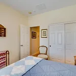 Dog-Friendly Las Vegas Rental Home With Private Yard