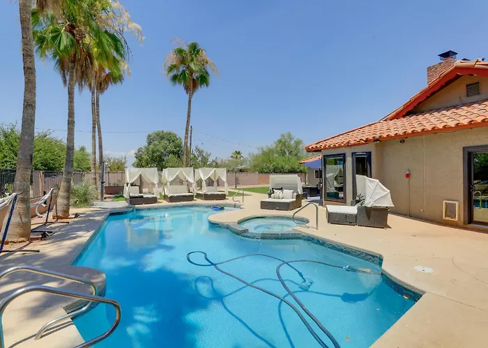 Spacious Las Vegas Getaway With Private Pool And Spa!