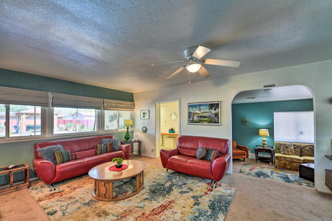 Casa de férias Vintage Vegas Oasis Less Than 3 Mi To The Strip! Las Vegas