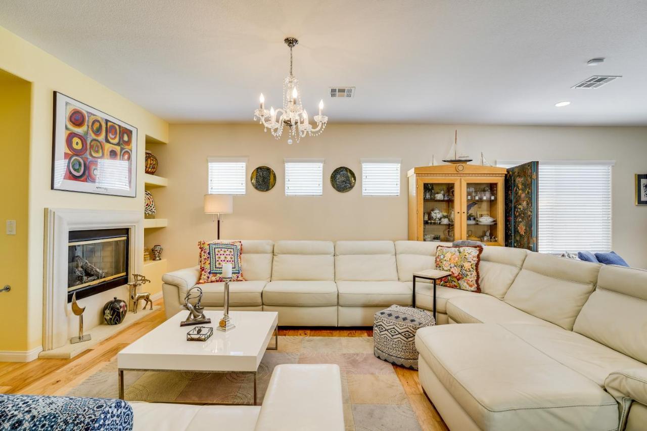 Dog-friendly Vegas With Private Yard