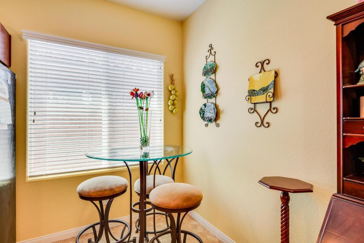 Dog-friendly Vegas With Private Yard Holiday home