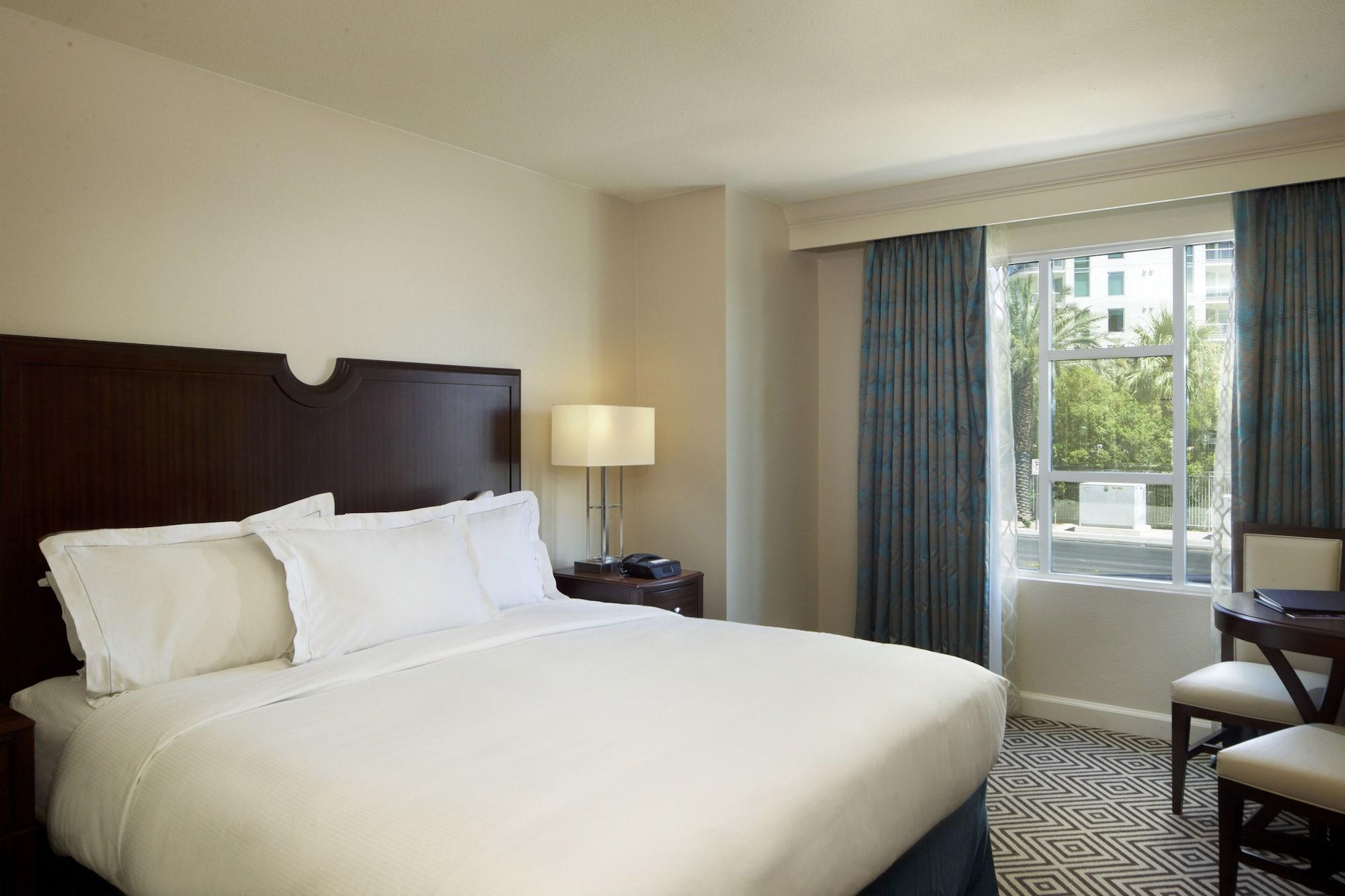Hilton Grand Vacations Club Paradise Vegas 3* Las Vegas
