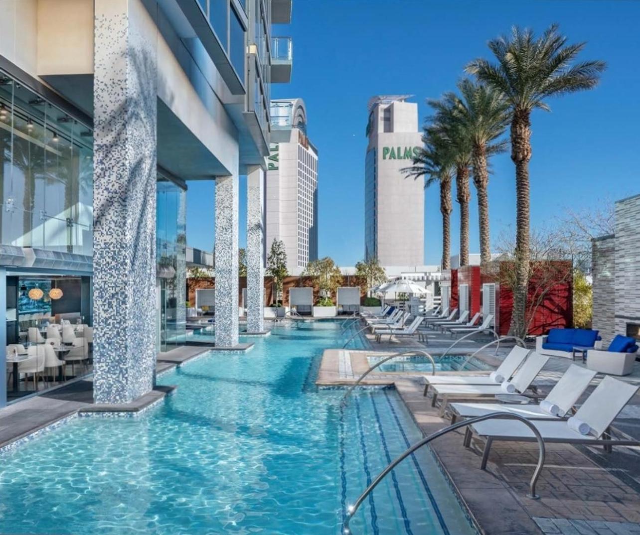Luxe Condo Balcony Strip View No Resort Fee Las Vegas
