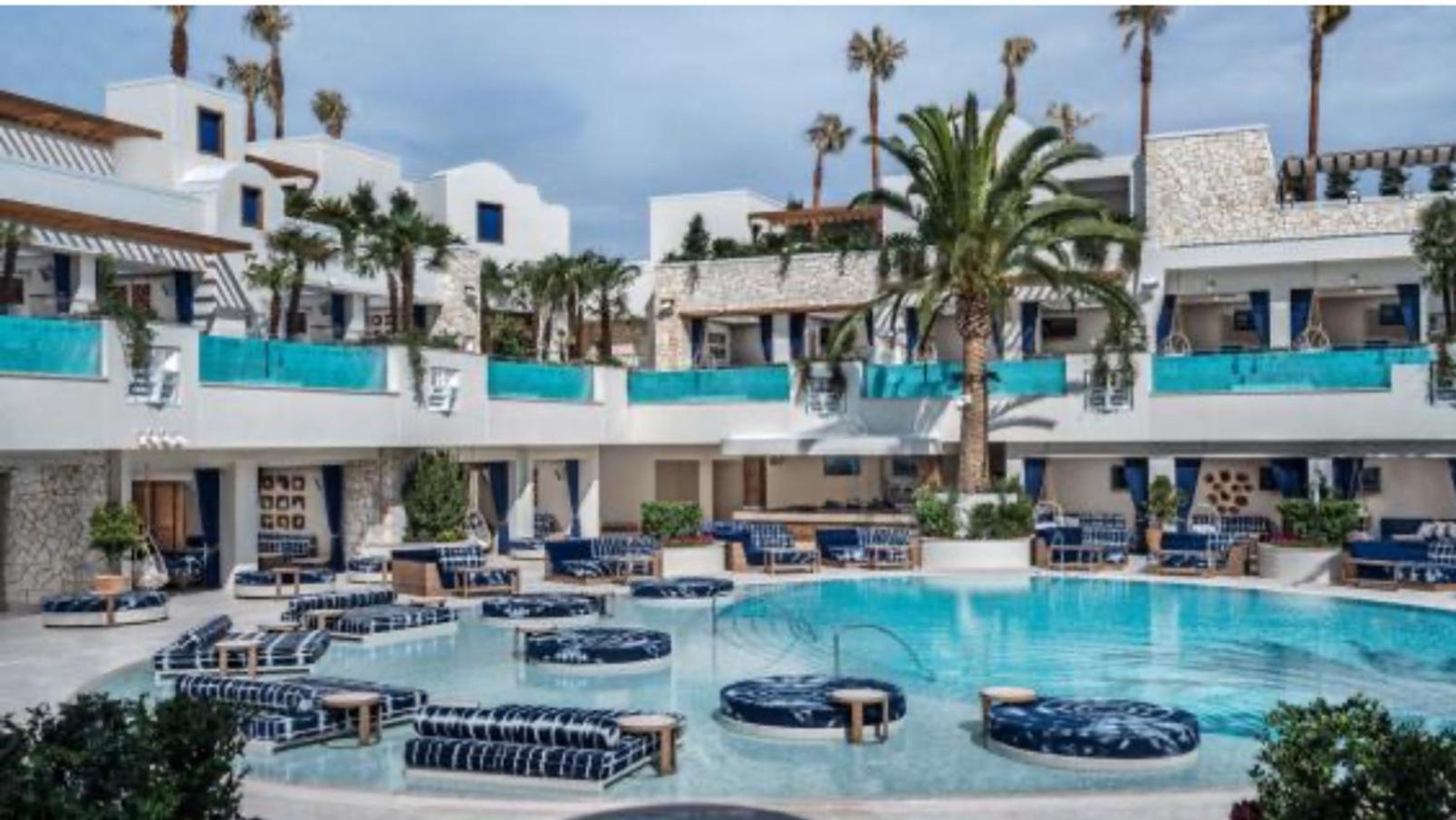 Holiday home Luxe Condo Balcony Strip View No Resort Fee Las Vegas