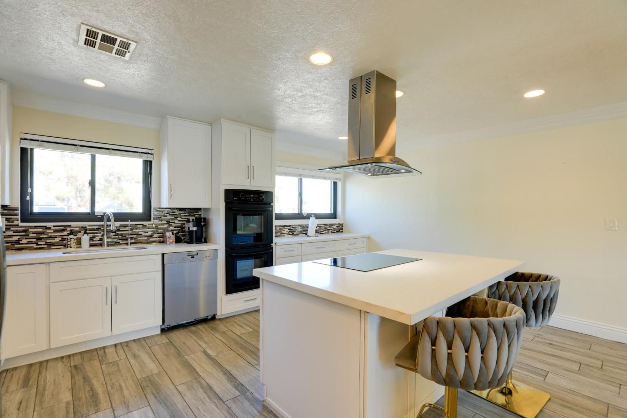 Holiday home Spacious Vegas Getaway With Private Pool And Spa! Las Vegas