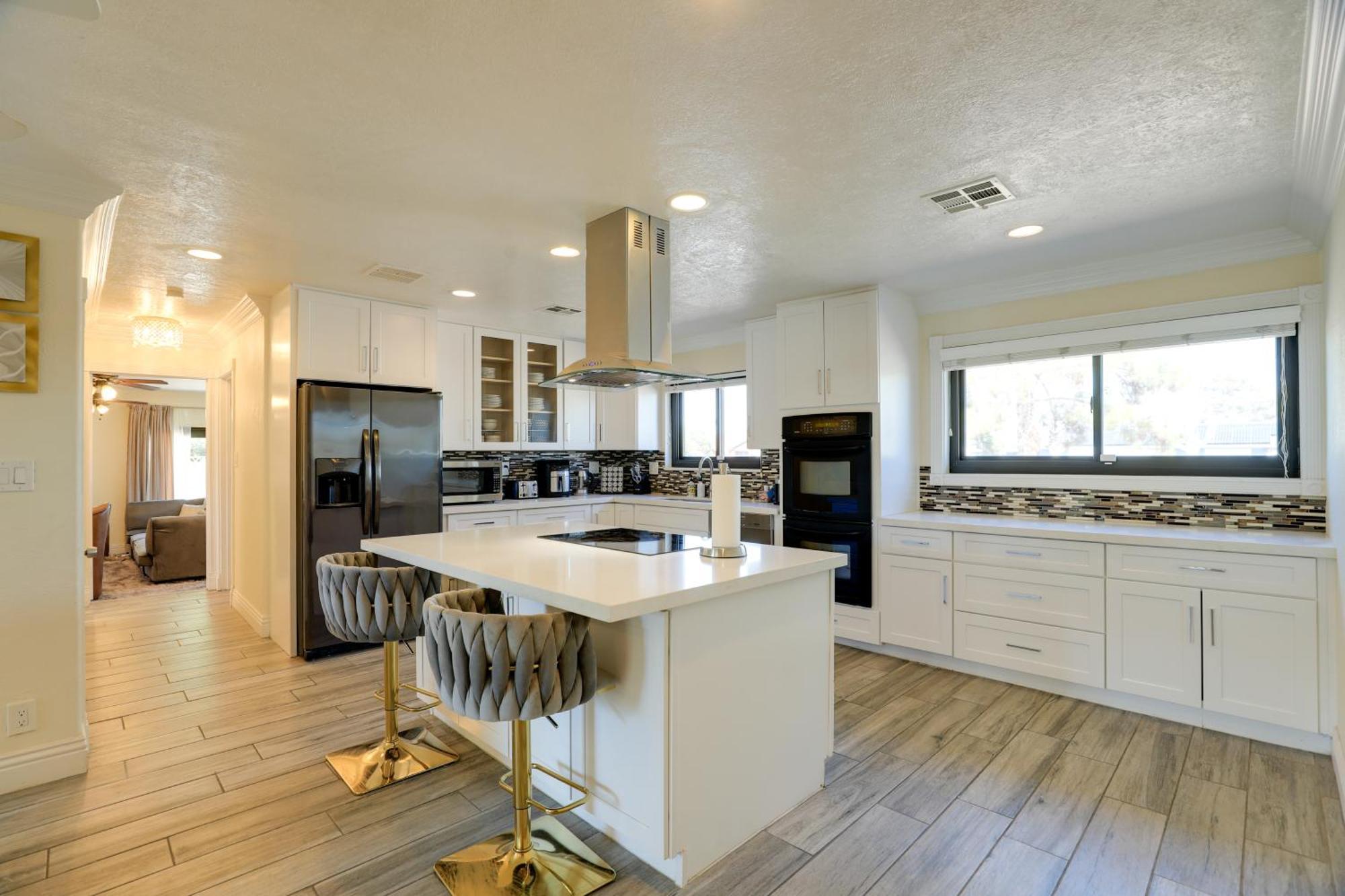 Spacious Vegas Getaway With Private Pool And Spa! Holiday home *