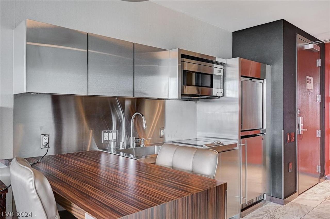 Palms Place By Zelloo Apartment *