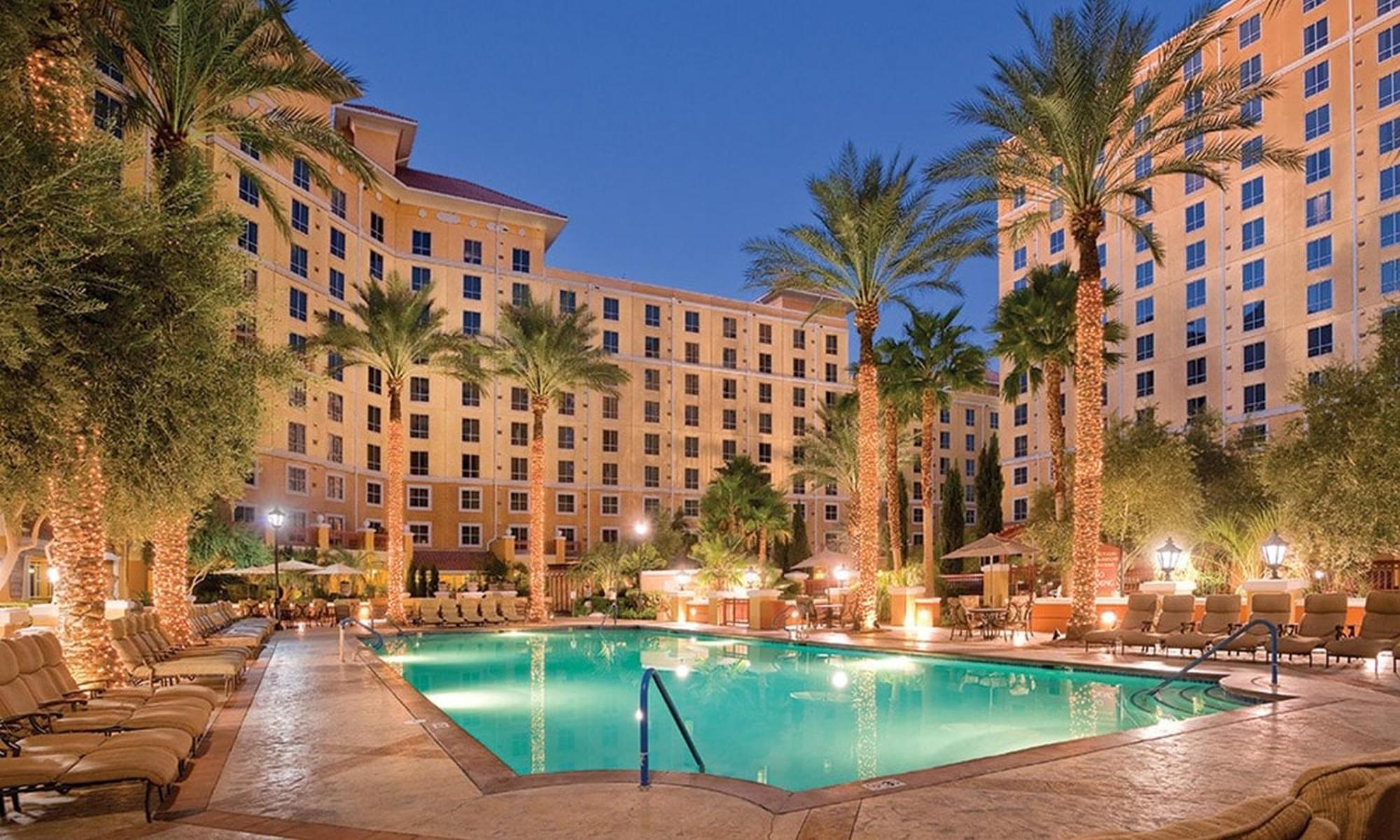 Grand Desert Vegas By Hellovacay Las Vegas
