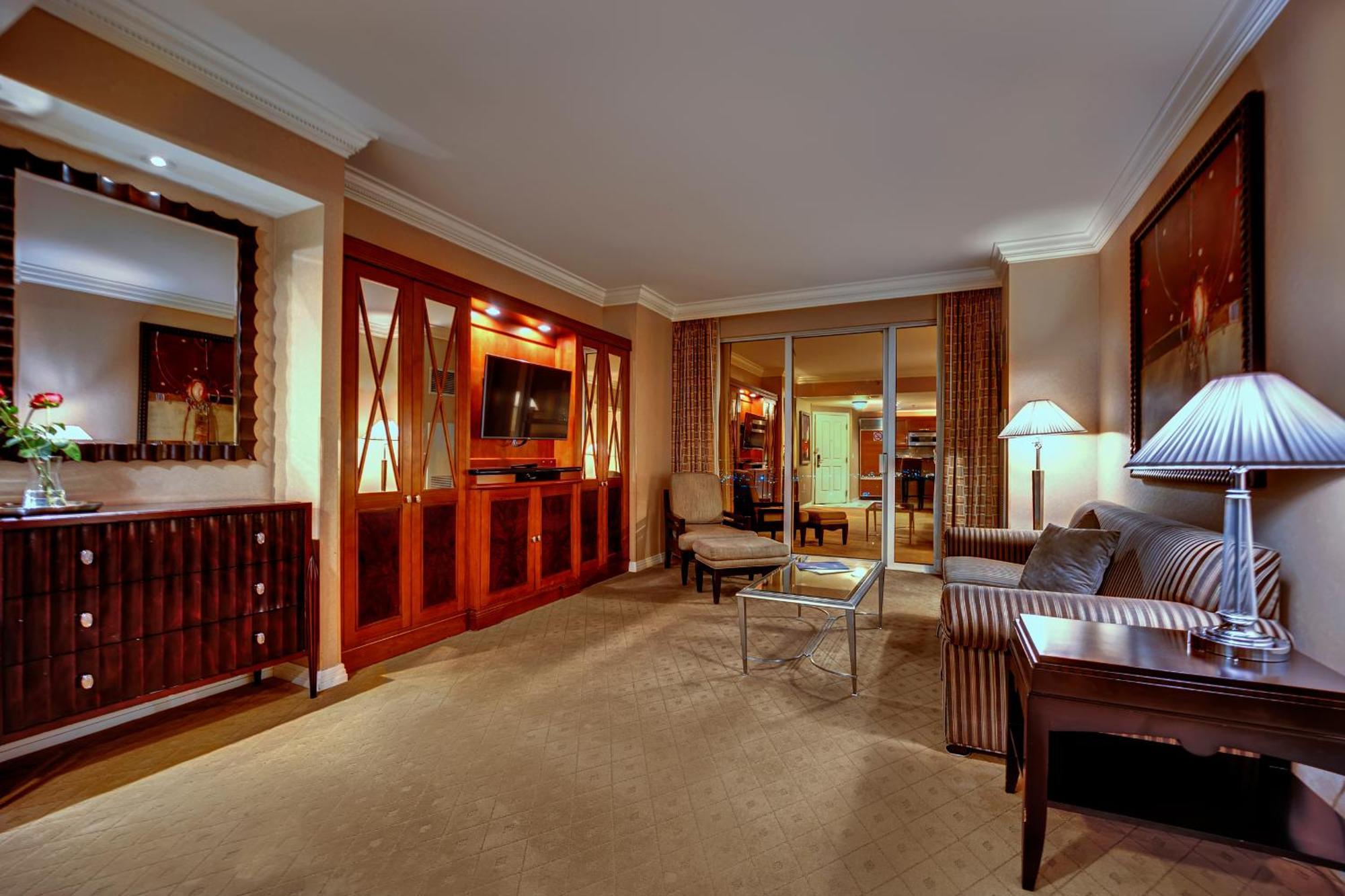 Kintsugi Retreat-condo-stripview-no Fee * Las Vegas