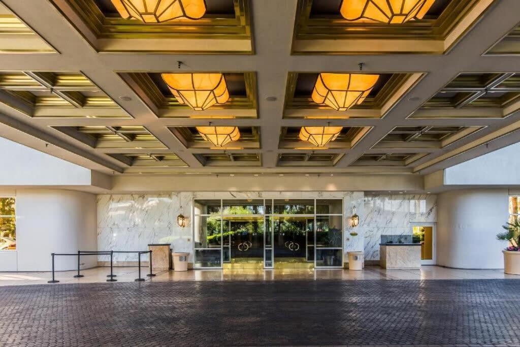 Strip View Penthouse Balcony 37617 Holiday home Las Vegas