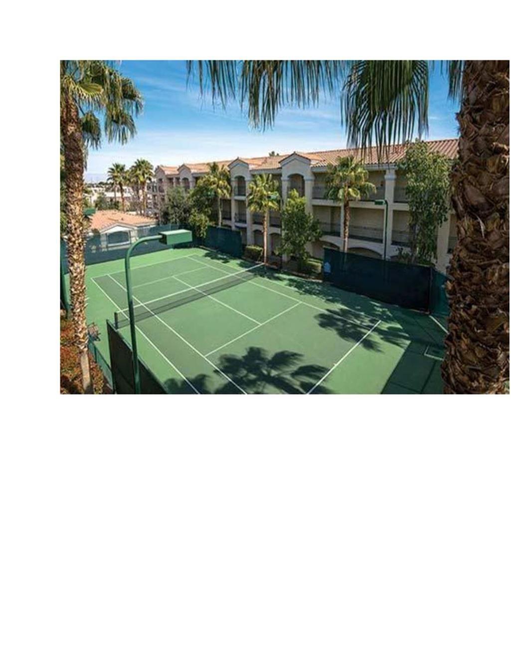 Club De Soleil
