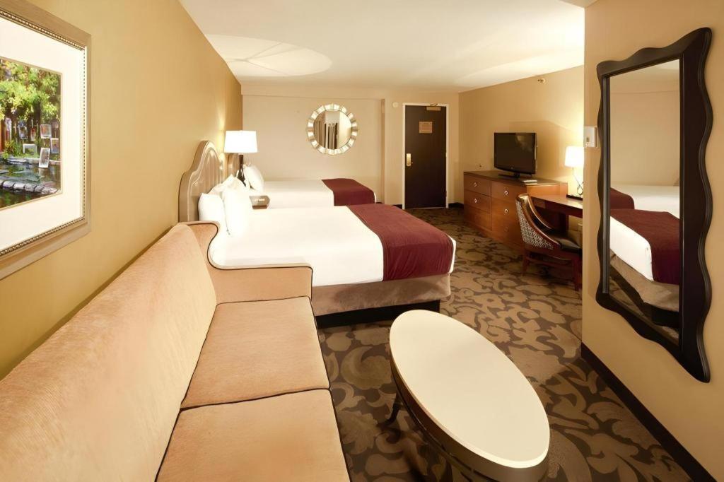 Orleans And Casino 3*