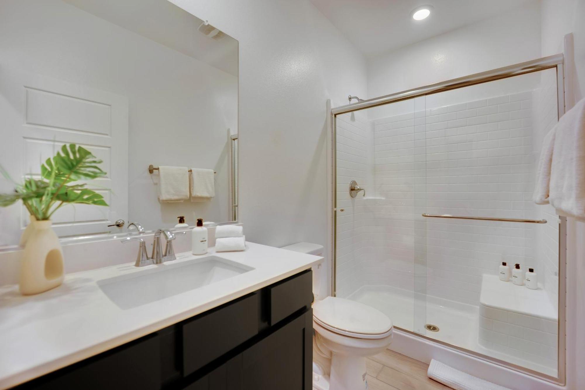 Casa Niva A Contemporary Oasis In The Heart Of Vegas Holiday home *