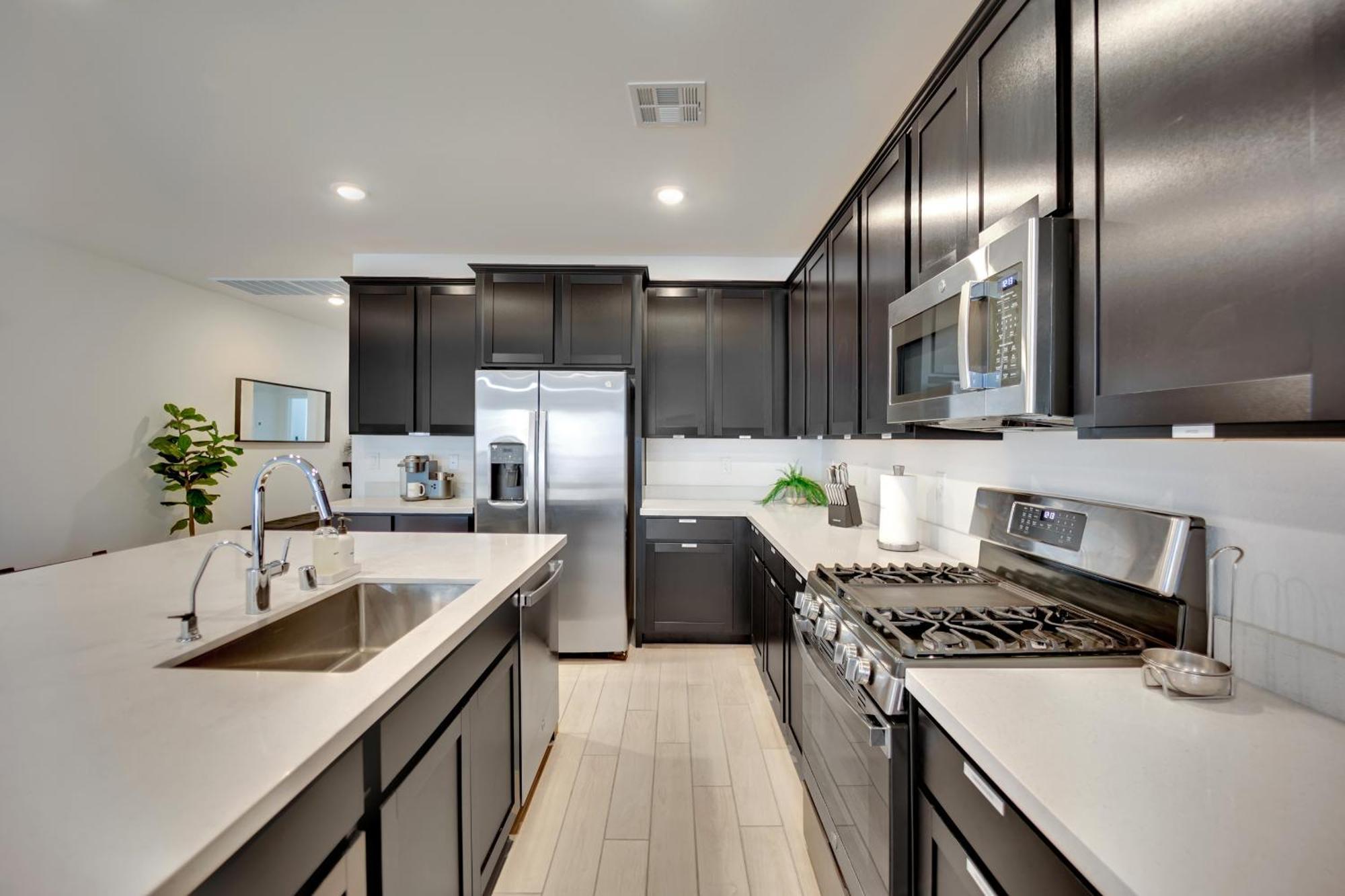Casa Niva A Contemporary Oasis In The Heart Of Vegas Holiday home *