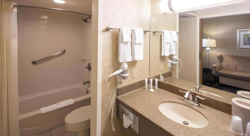 Orleans And Casino Resort 3*