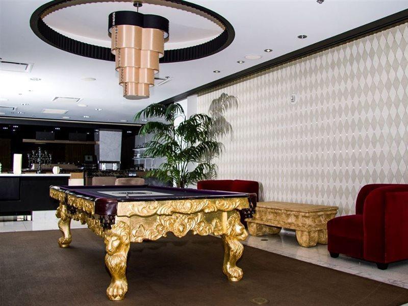 Royal 3*