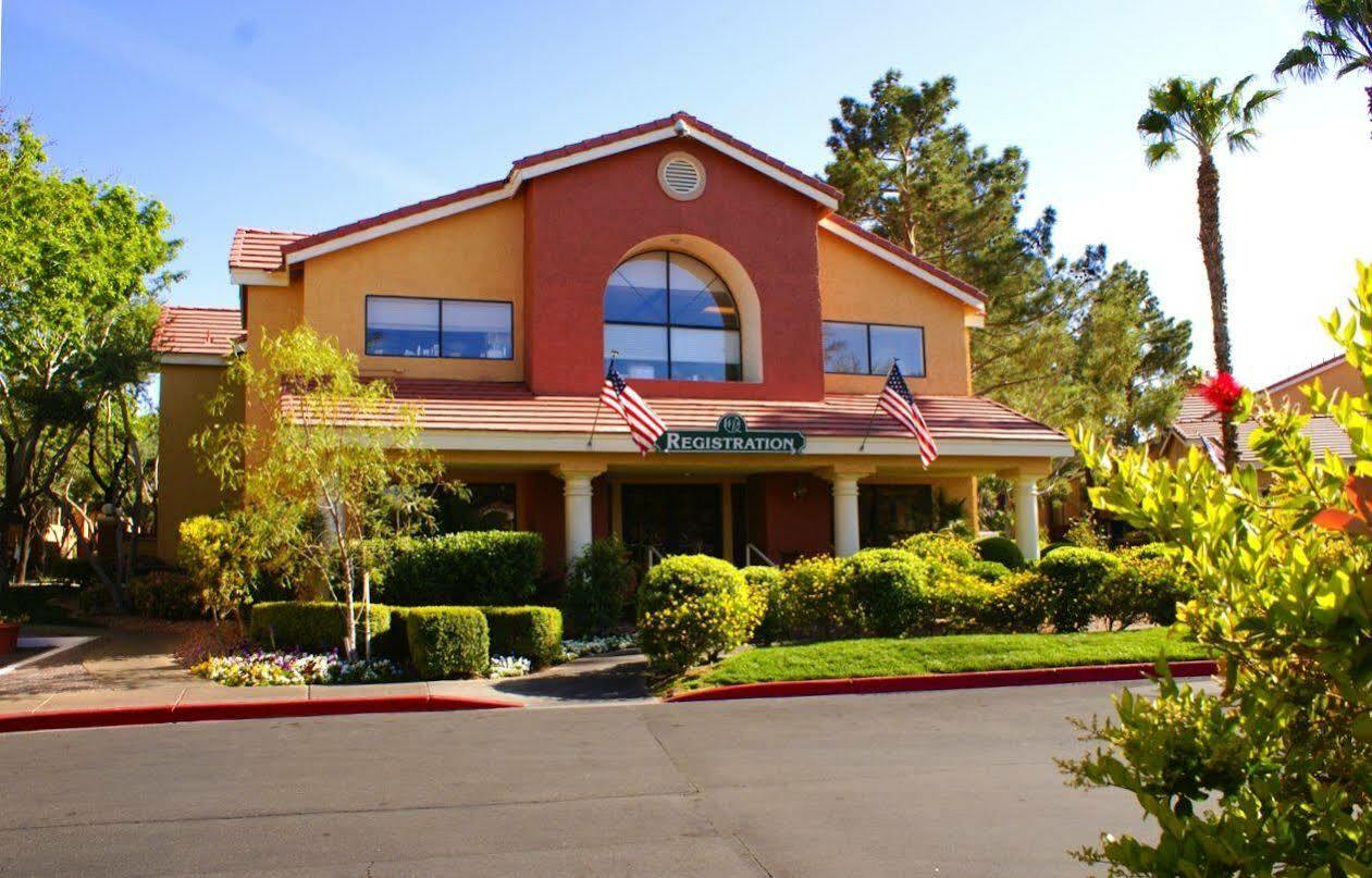 Westgate Flamingo Bay Resort