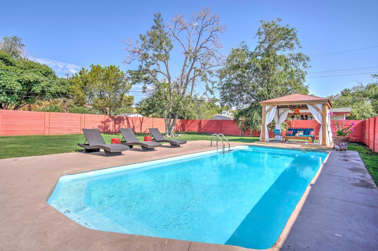Casa de férias Vintage Vegas Oasis Less Than 3 Mi To The Strip! Las Vegas