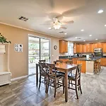Spacious North Las Vegas Home With Yard