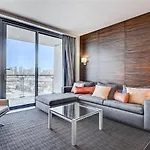 Stunning Strip View Studio W Balcony Access 35308