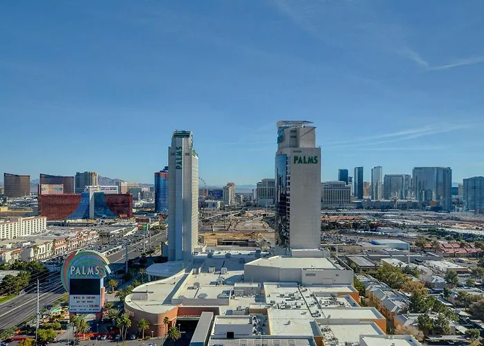 Luxury Studio Strip View No Resort Fee Palms Place