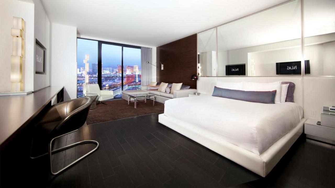 Luxury Studio Strip View No Fee Palms Place Aparthotel Las Vegas