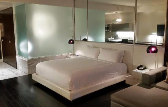 Luxury Studio Strip View No Fee Palms Place Aparthotel Las Vegas