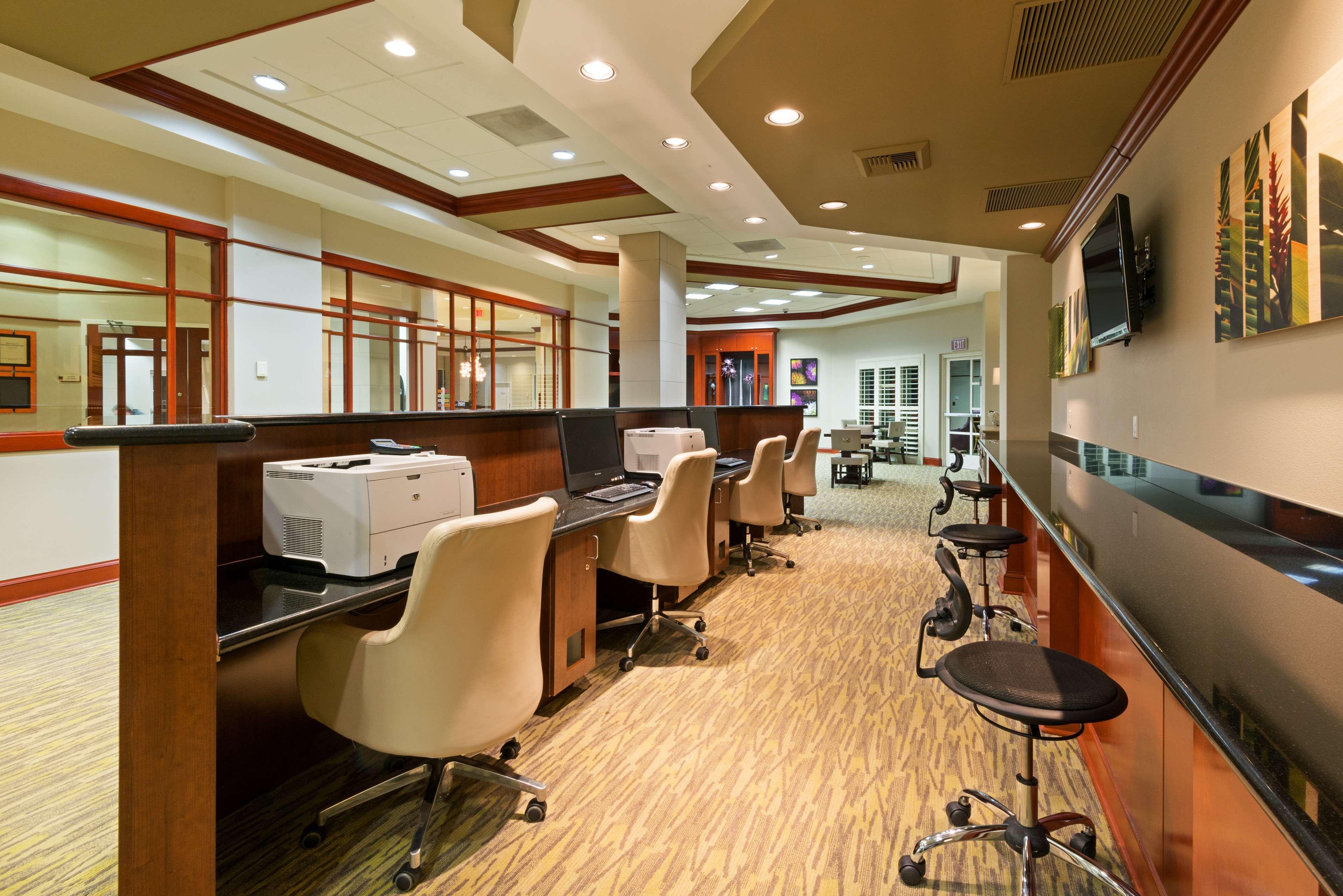 Hilton Grand Vacations Club Paradise Vegas Resort 3*
