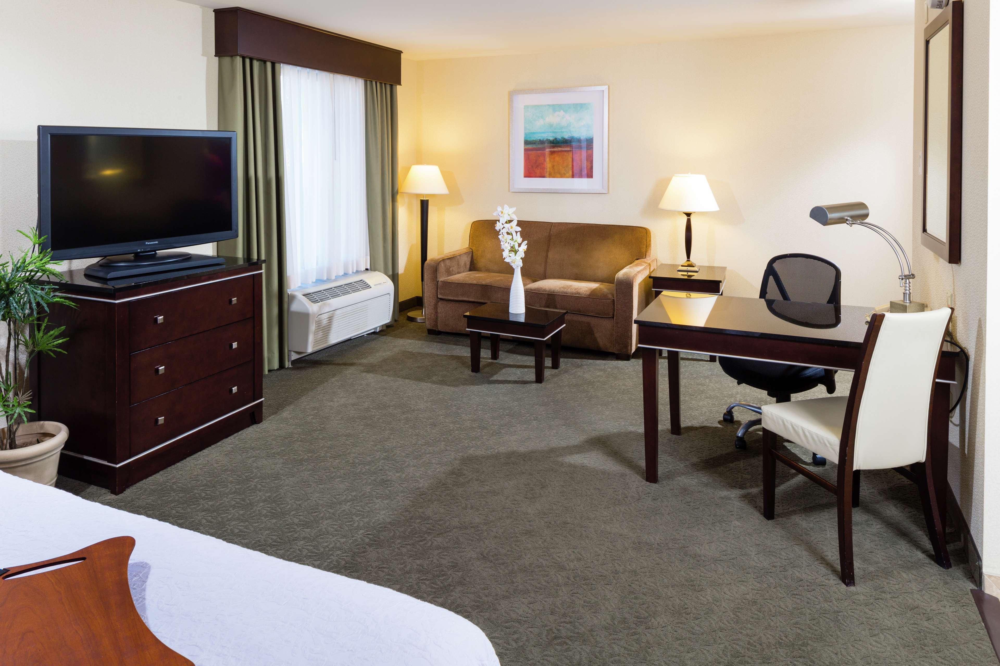 Hotel Hampton & Vegas South 3*