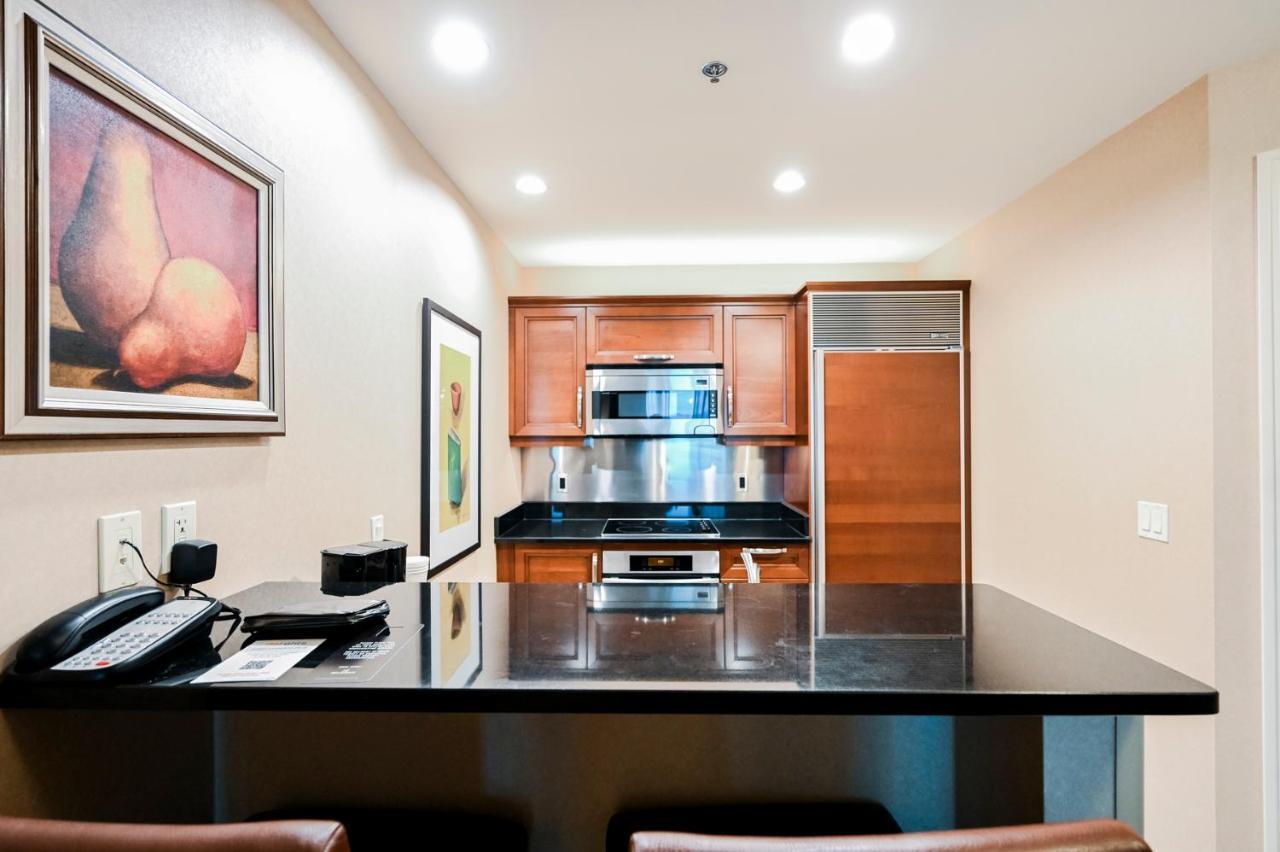 Aparthotel Stripviewsuites Penthouse Two-bedroom Conjoined *