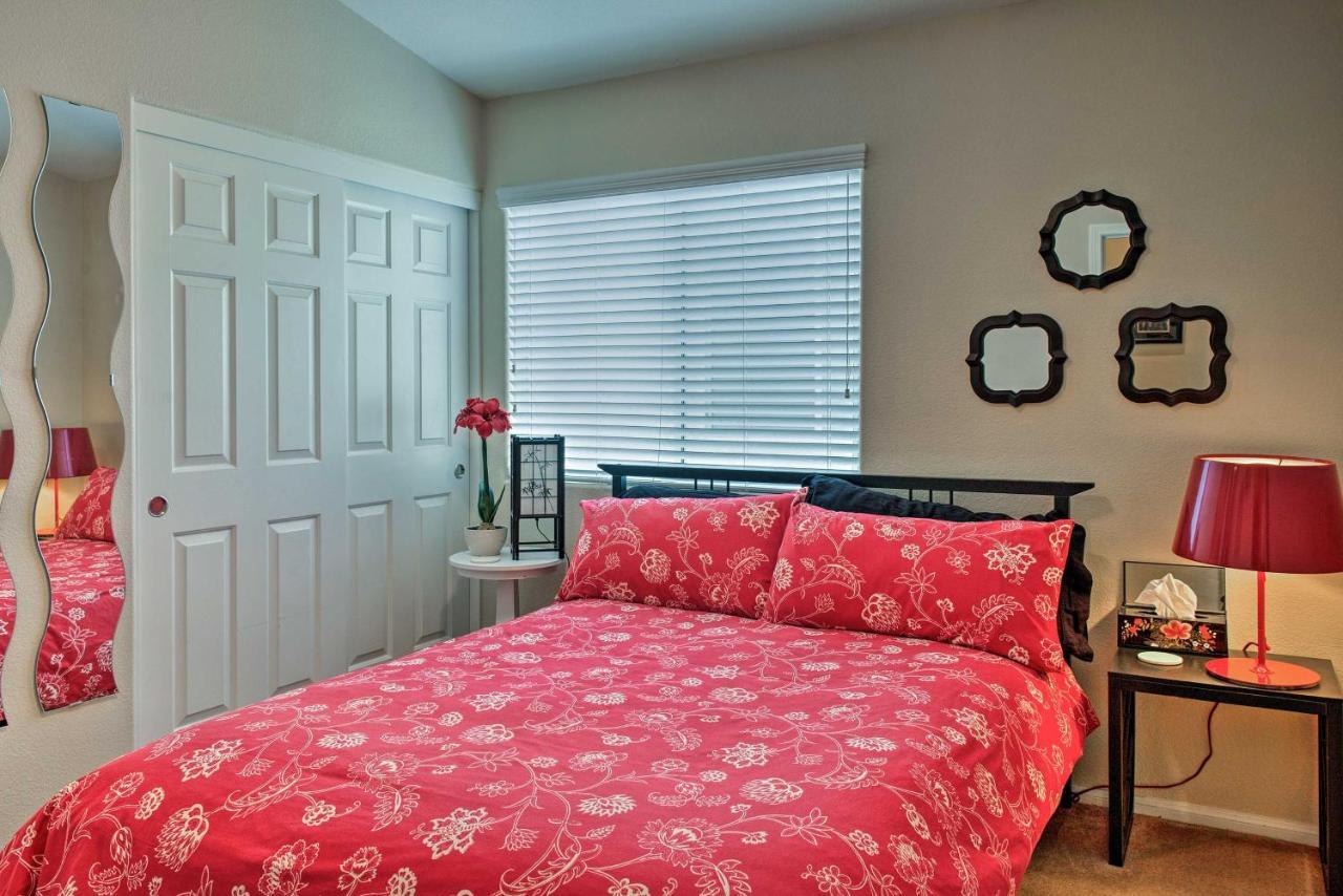 Gated Community With Patio, 9 Mi To Vegas Strip Holiday home Las Vegas