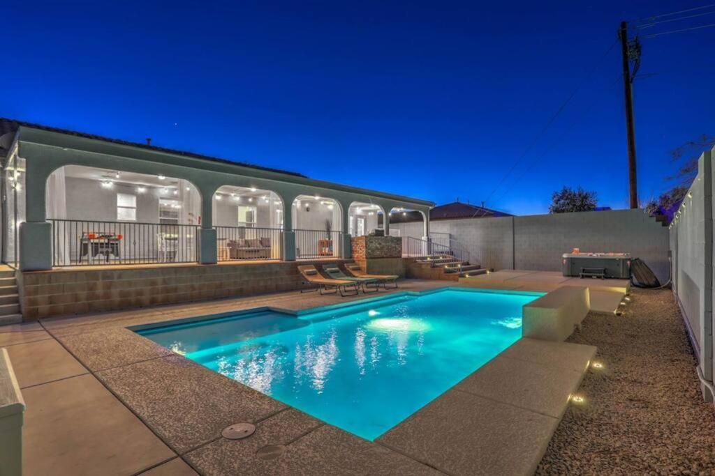 Cozy Desert Retreat - Pool, Spa, Views Casa de férias *