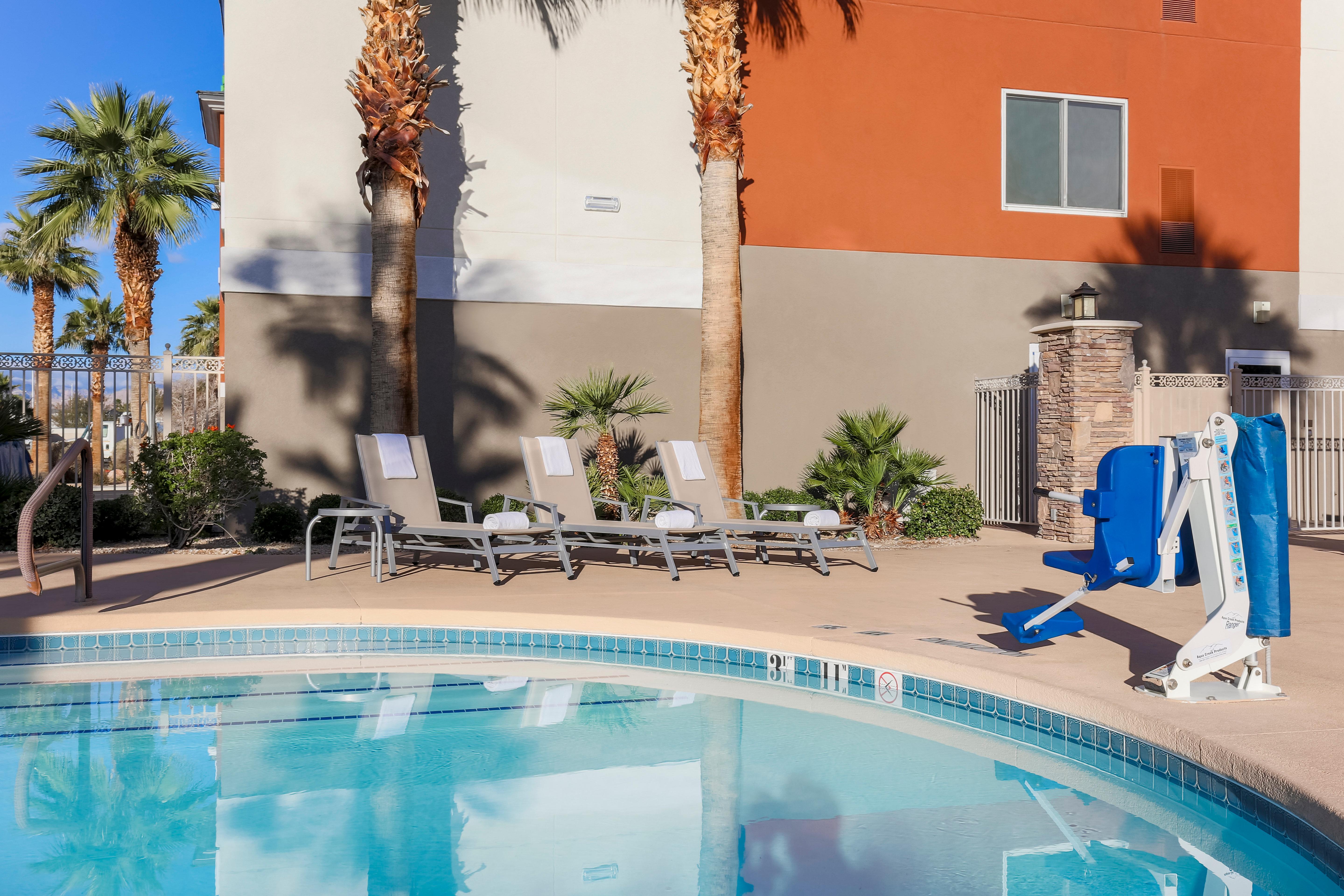 Express Vegas Stadium Area By Ihg Hotel Las Vegas