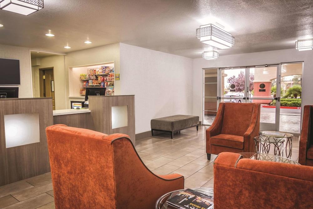 La Quinta By Wyndham Vegas Redrock/summerlin 3* Las Vegas