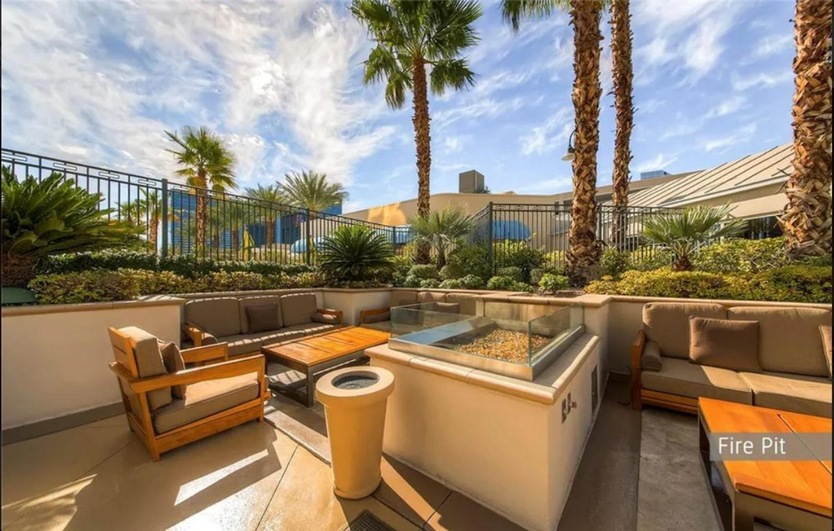 Signature Mgm With Strip And Sphere View Aparthotel