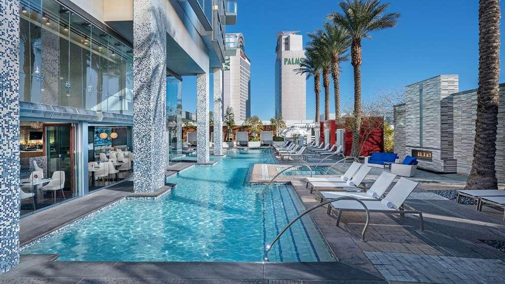 Hi-rise Private Balcony & Strip Views Apartamento *