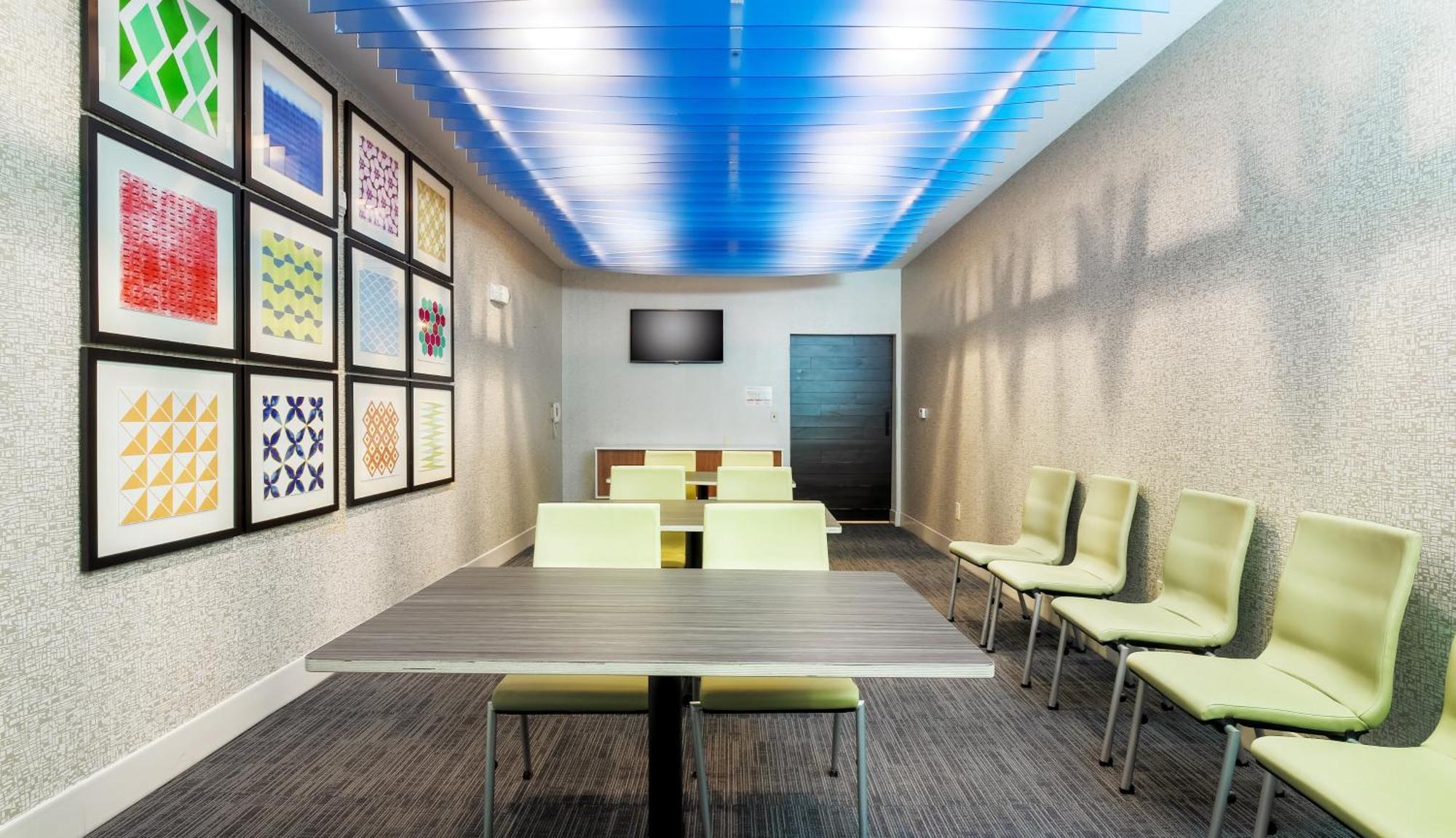 Express Vegas Stadium Area By Ihg Las Vegas