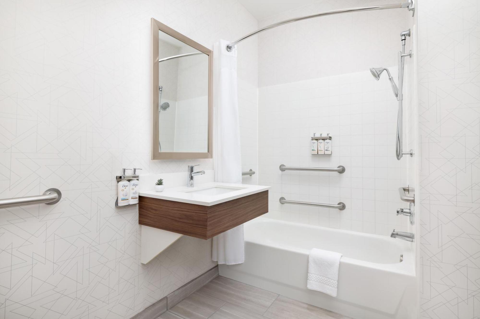 Express Vegas Stadium Area By Ihg 3* Las Vegas