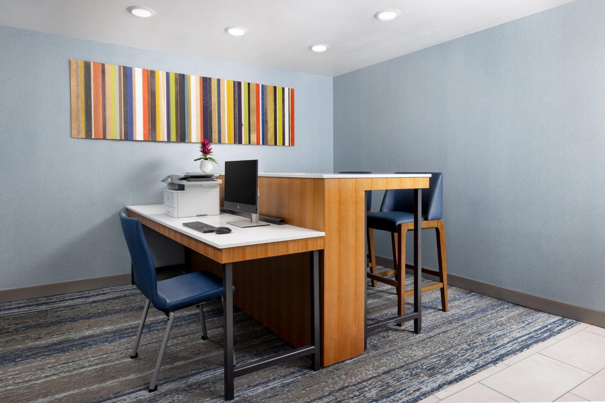 Express Vegas Stadium Area By Ihg Las Vegas