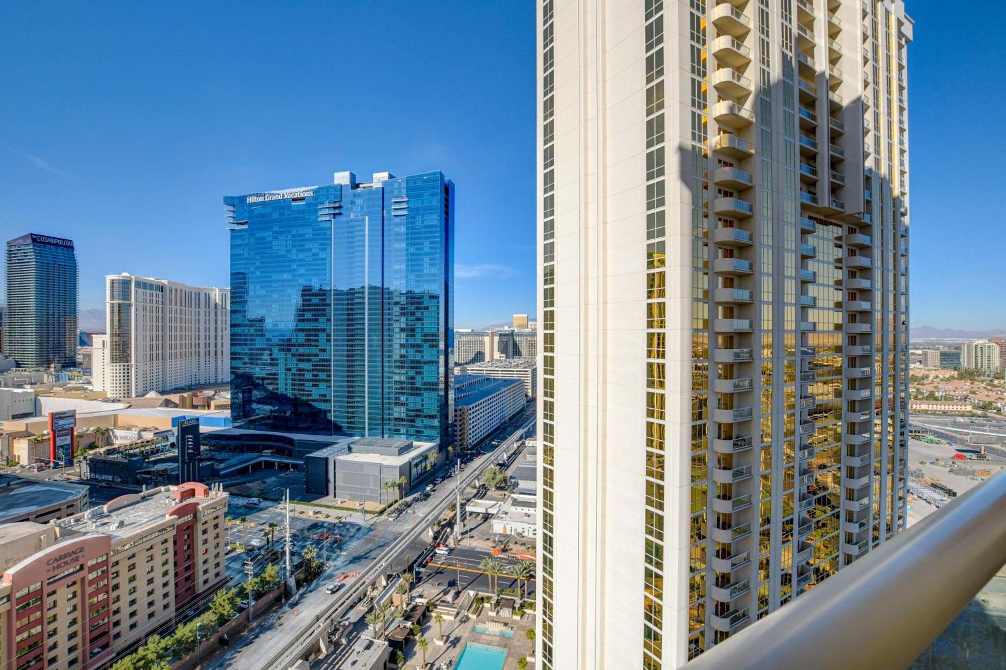 Aparthotel Blu Cashmere * Mgm Signature 23rd Flr W/balcony Strip View *