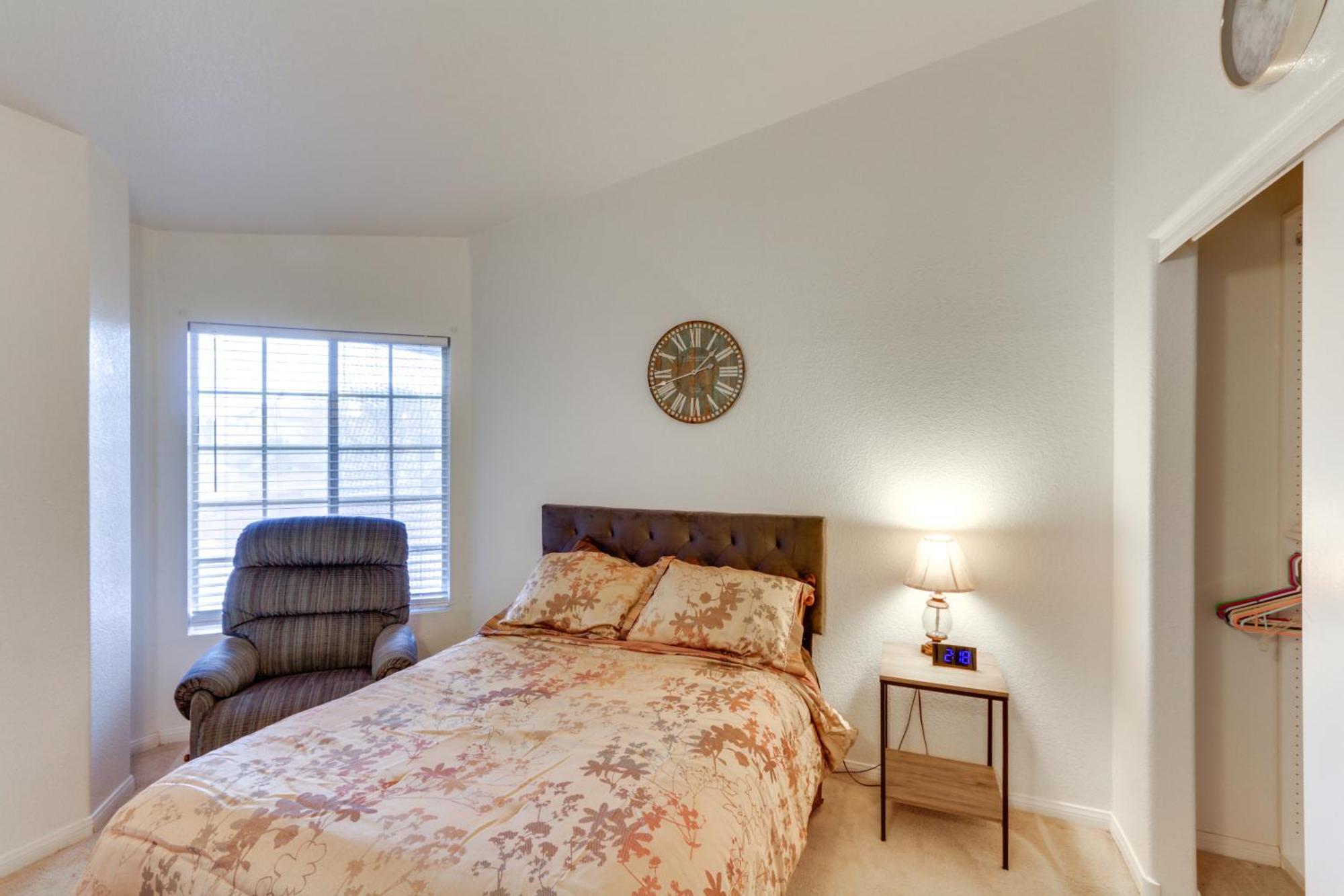 Pet-friendly Escape With Grill, 11 Mi To Strip! Holiday home Las Vegas