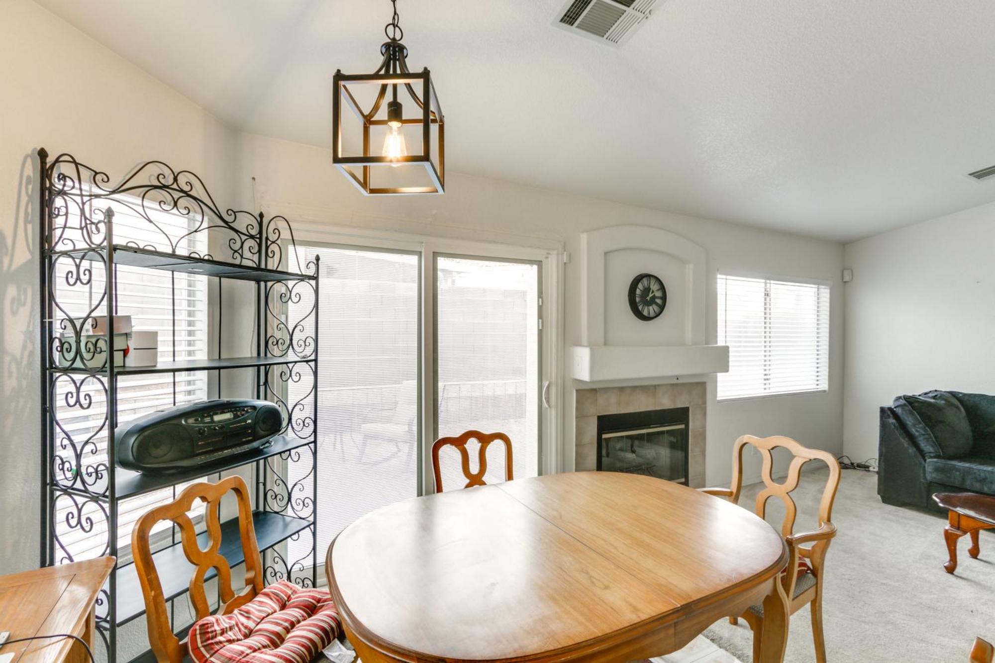 Pet-friendly Escape With Grill, 11 Mi To Strip! * Las Vegas