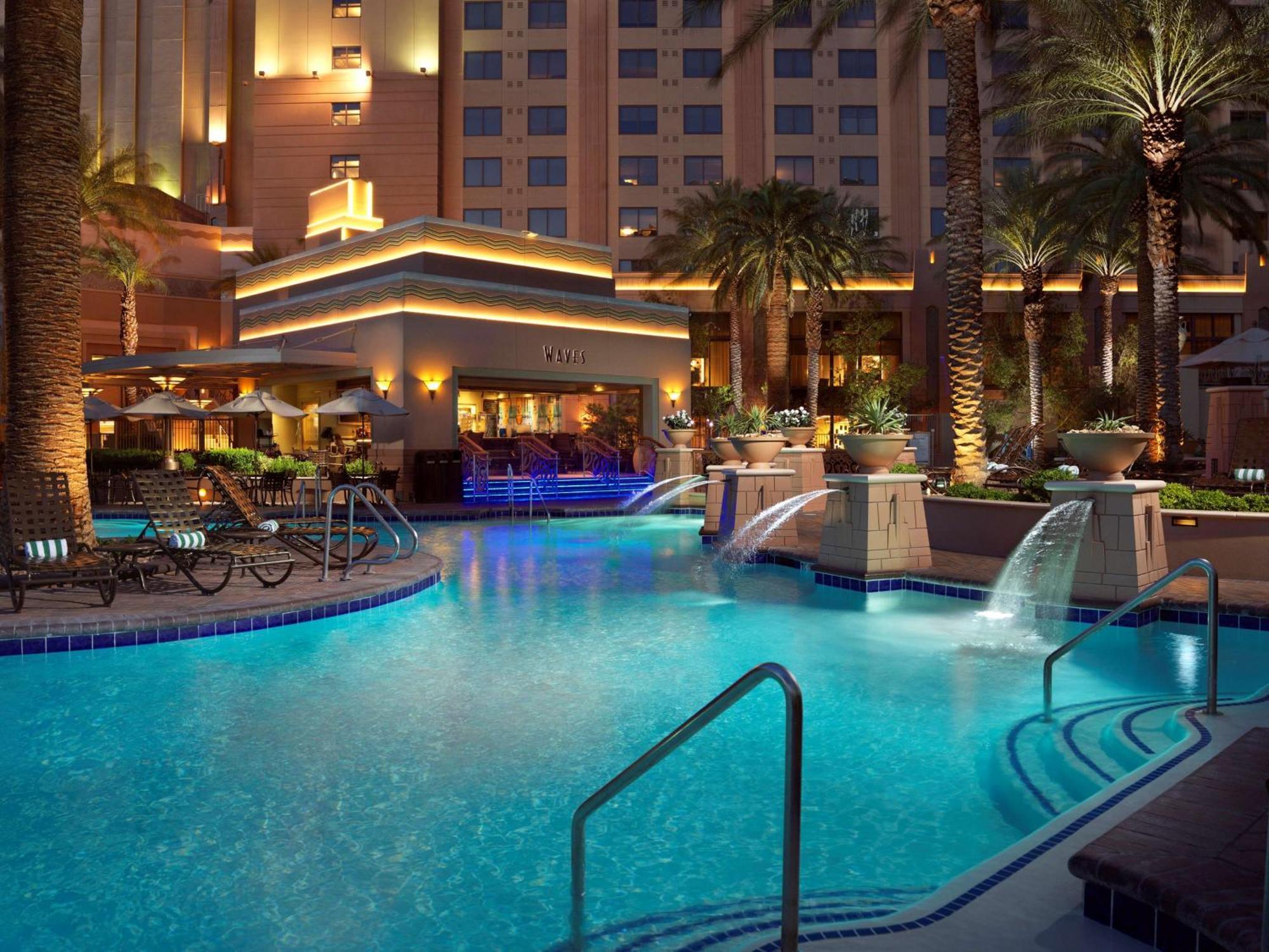 Resort Hilton Grand Vacations Club On The Vegas Strip 4*