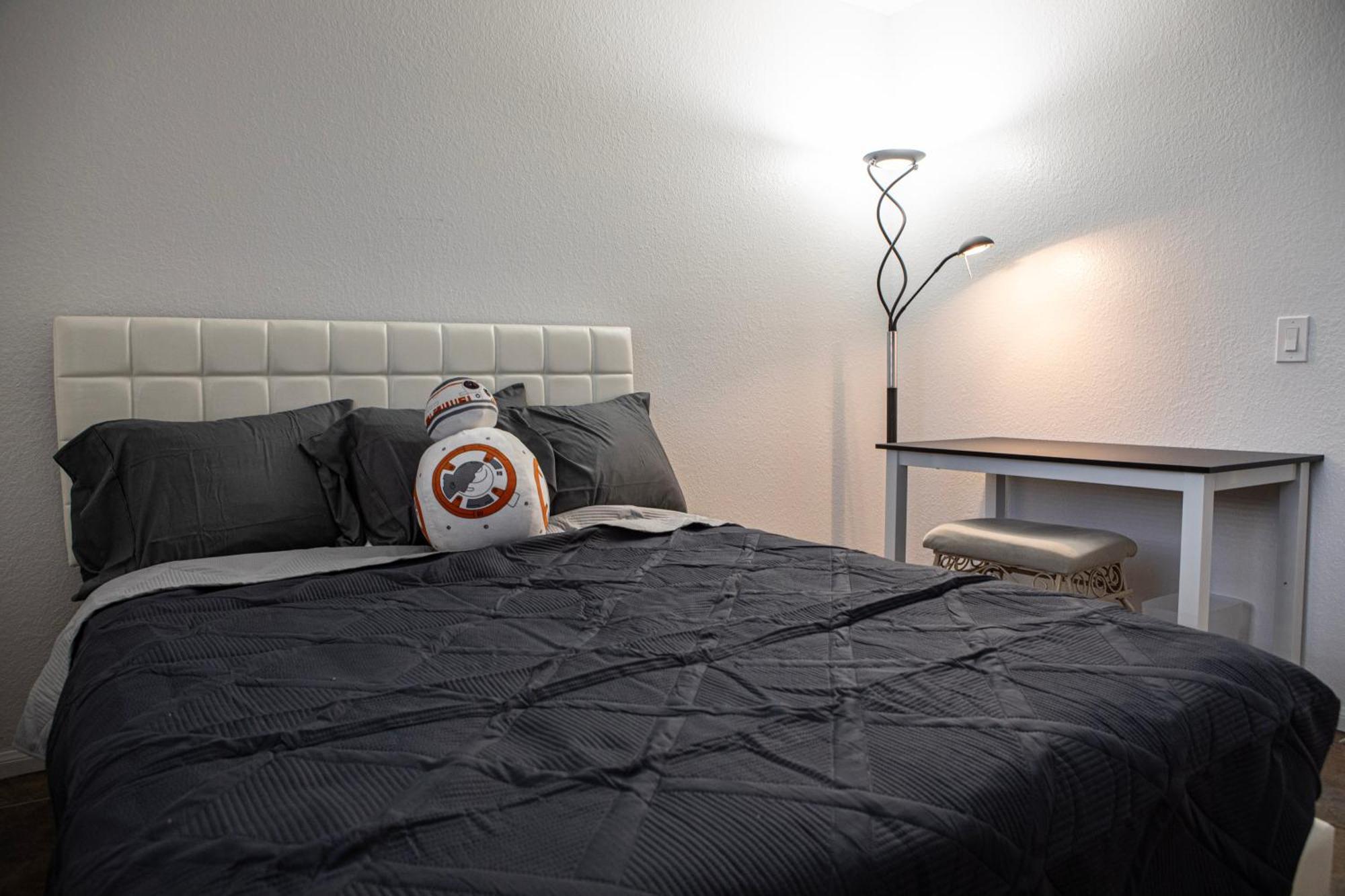 Comfy Expansive - Near The Strip - Heated Pool Las Vegas
