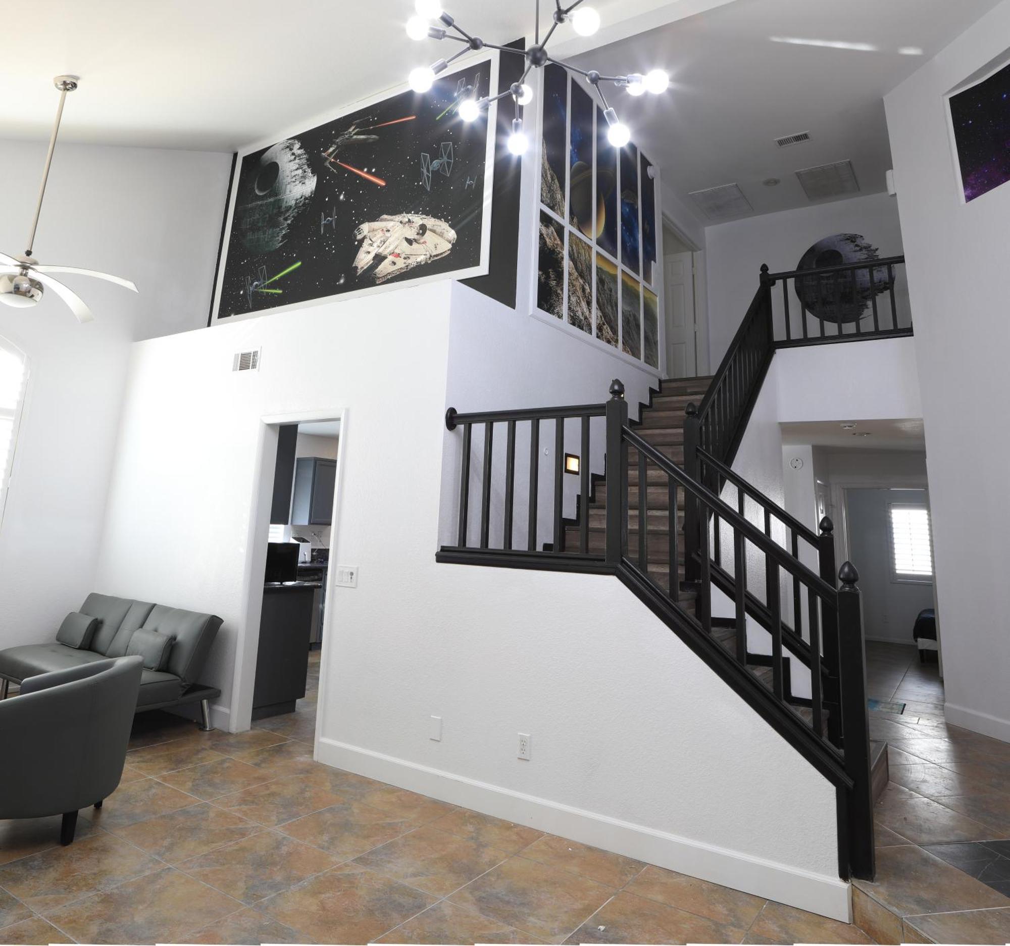 Holiday home Comfy Expansive - Near The Strip - Heated Pool Las Vegas