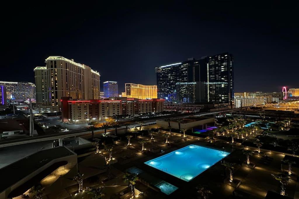 The Madonna At Mgm Signature Aparthotel *