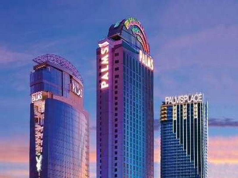 Palms Place And Hotel